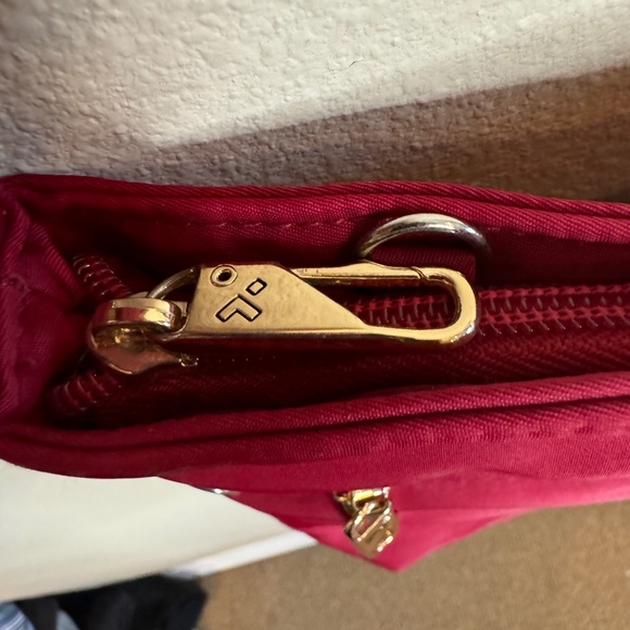TRAVELON RED WINE CROSSBODY PURSE BAG WITH GOLD HARDWARE. - Picture 4 of 10